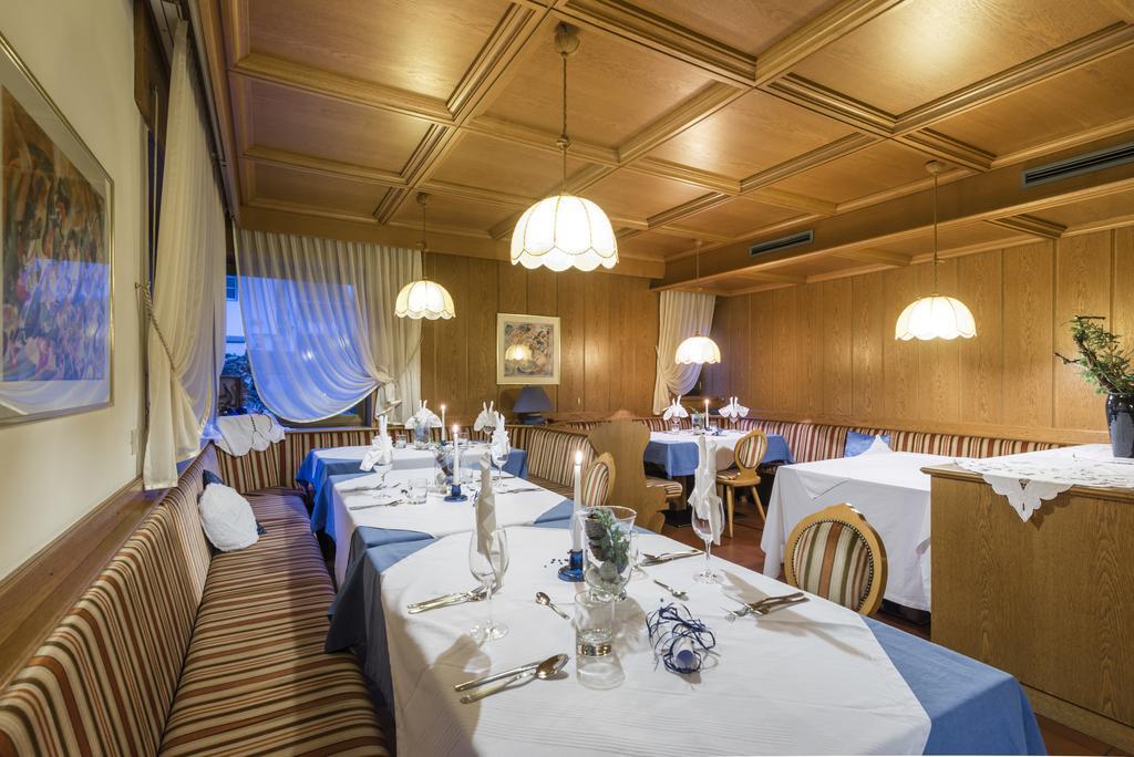 Prack Hotel